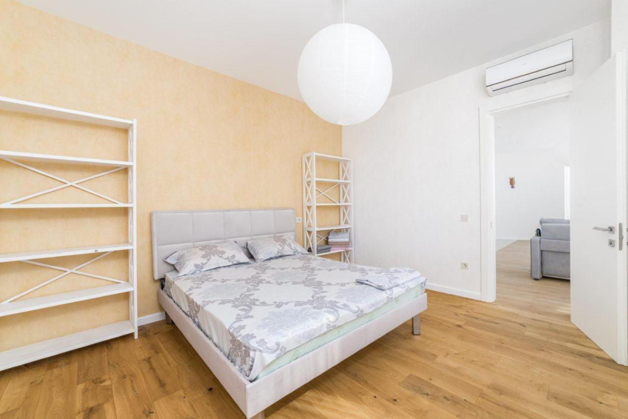 Gagarin Plaza Design Apartment Одеса Екстер'єр фото